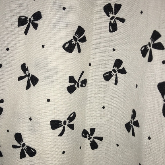 ✅Classic Fashions Button Down Shirt - Picture 2 of 5